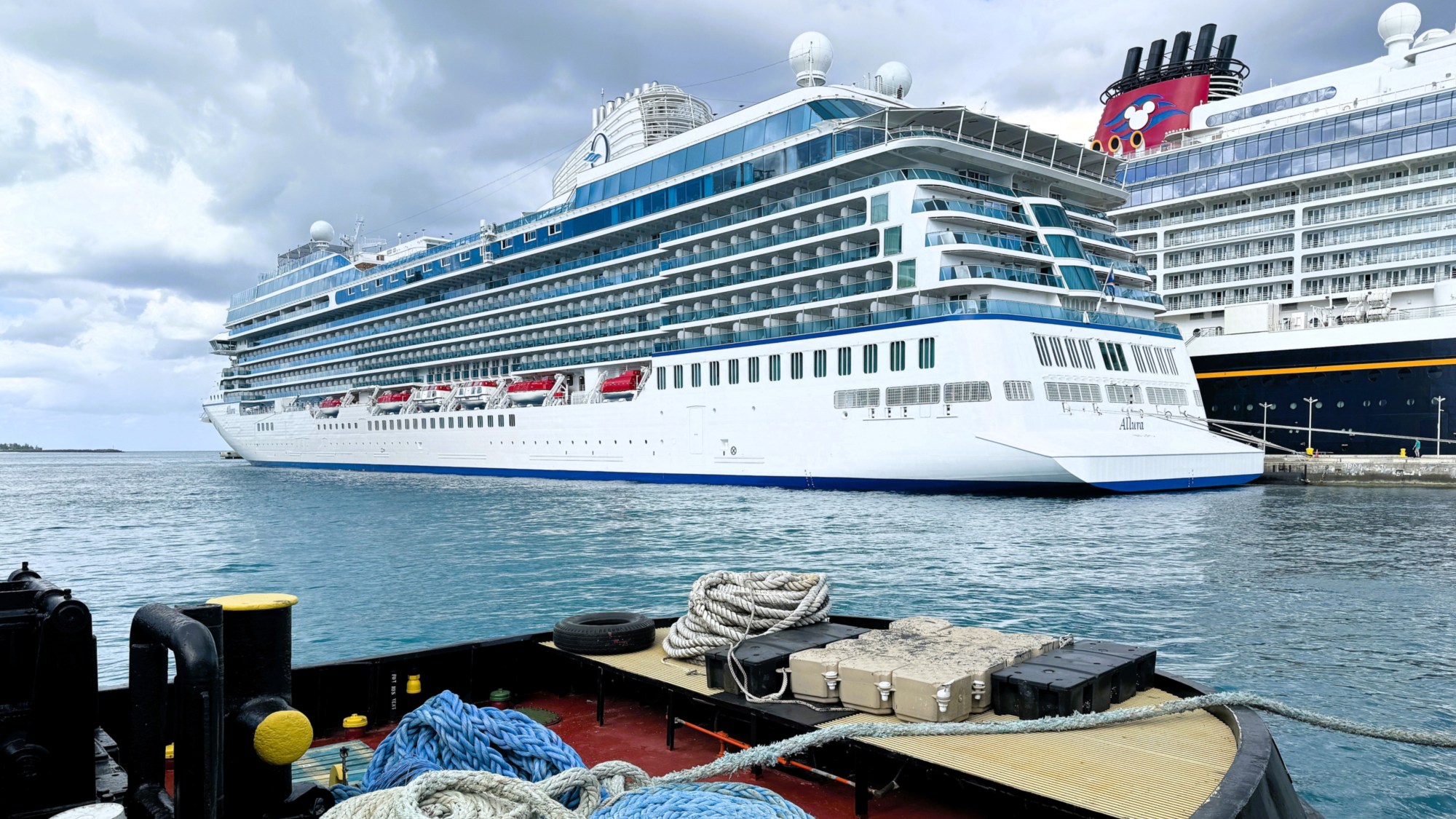 Oceania Allura makes her maiden call in Nassau. (Photo by David Dickstein)
